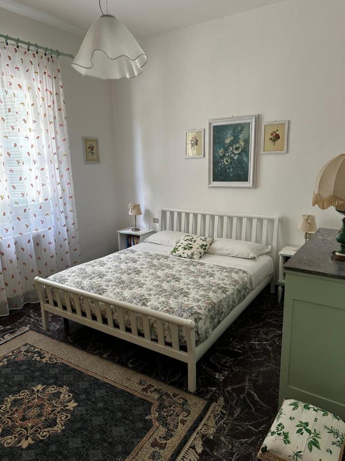 Willa La Casa Dei Due Aranci Albisola Superiore Zewnętrze zdjęcie